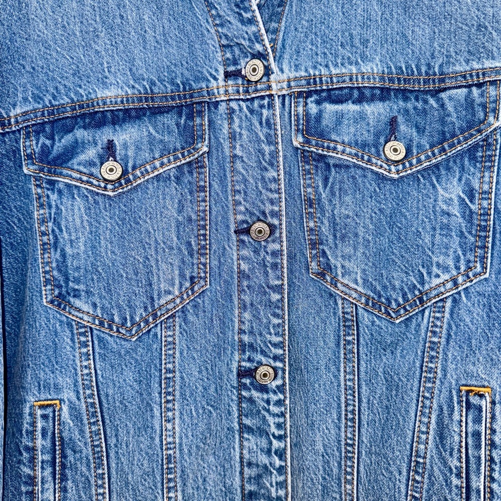 Abercrombie Women’s Oversized Blue Denim Jacket- Size Medium - Picture 10 of 16